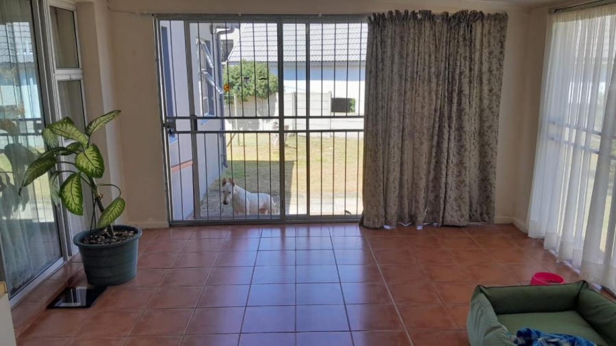 4 Bedroom Property for Sale in Dana Bay Western Cape